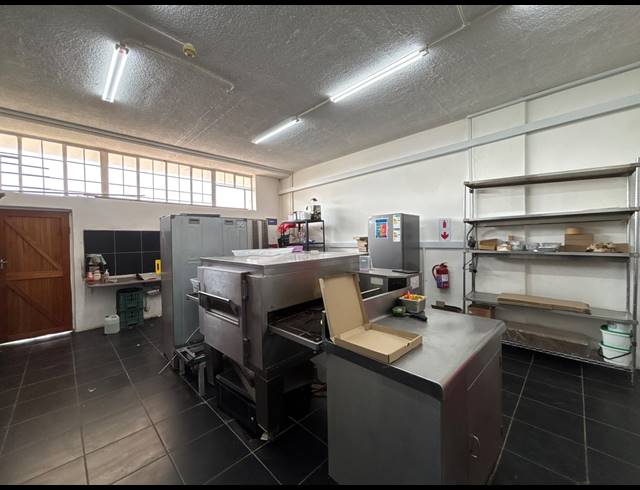 100M² RETAIL FOR SALE IN WESTVILLE